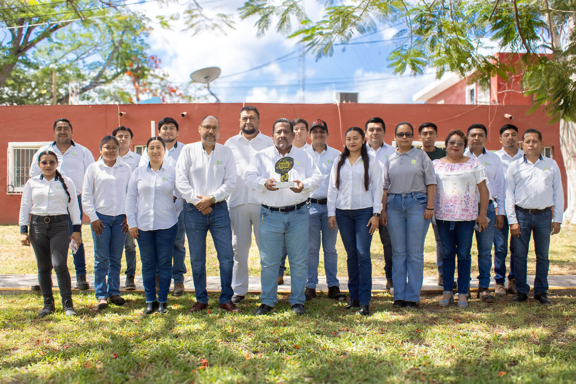 Grupo Azucarero del Trópico Renueva su Compromiso con la Responsabilidad Social